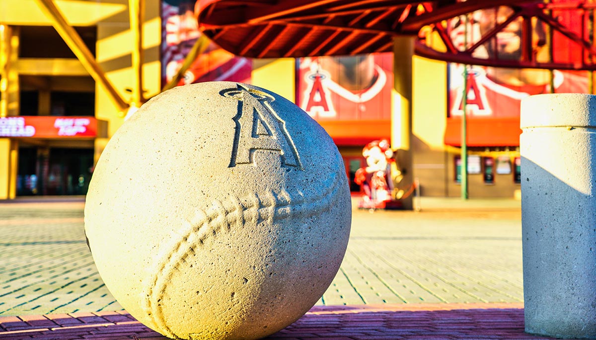 Man Sentenced for Death of Angels’ Pitcher, Raiders’ Adams Facing Troubles