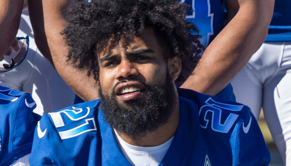 Cowboys Elliott Out, Broncos QB Wilson To Return, Eagles Acquire Quinn