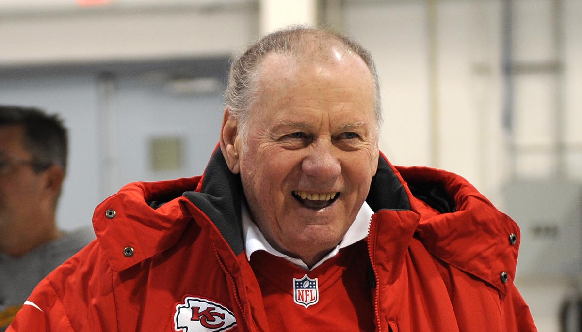 Legendary Chiefs QB Len Dawson Dies, Sonny Jurgensen Jersey Retirement