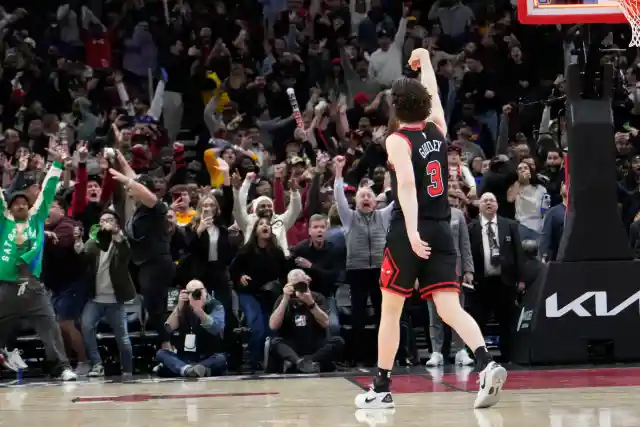 Chicago Bulls Reportedly Offer Josh Giddey Long-Term Deal Worth $20 Million a Year