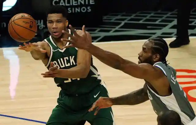 Giannis Antetokounmpo Tries To Get Son To Heckle Kawhi Leonard At All-Star Game