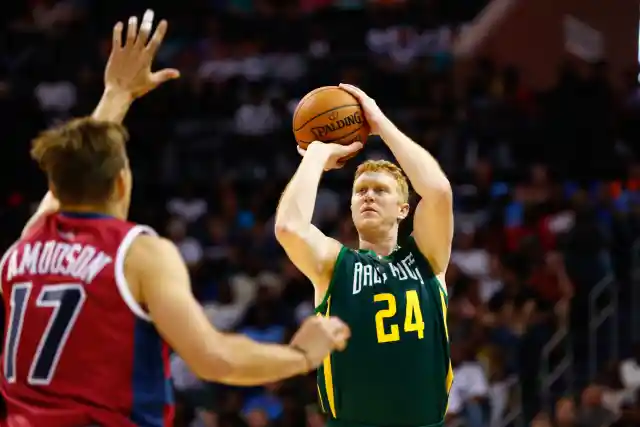 Brian Scalabrine Slammed Critics With LeBron James Reference