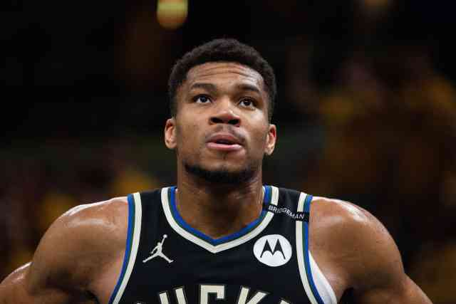 Report: Giannis' Bucks Future Still Not Decided Yet