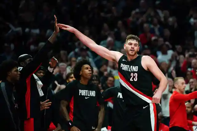 Charlotte Hornets: Donovan Clingan: Original Pick&nbsp;– 7 (Portland)&nbsp;