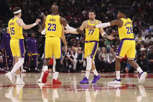 Lakers Staffer Gives Behind-the-Scenes Look at This Superstar