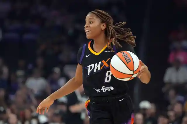 Sami Whitcomb Praises Phoenix Mercury Rookies For “Staying Ready” As Team Makes Playoff Push