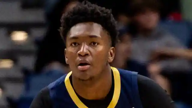 Kevon Looney Has High Praise for Pelicans Rookie Center