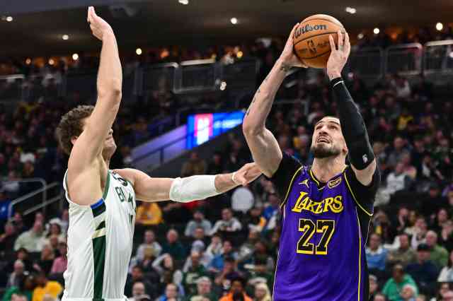 New York Knicks Set To Bring In Veteran Big Man on Training Camp Deal