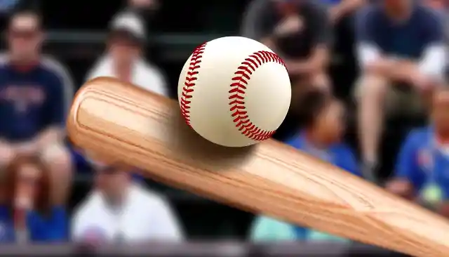 Bohm Hits 1,000th HR in World Series History, Phillies Tie Home Run Record