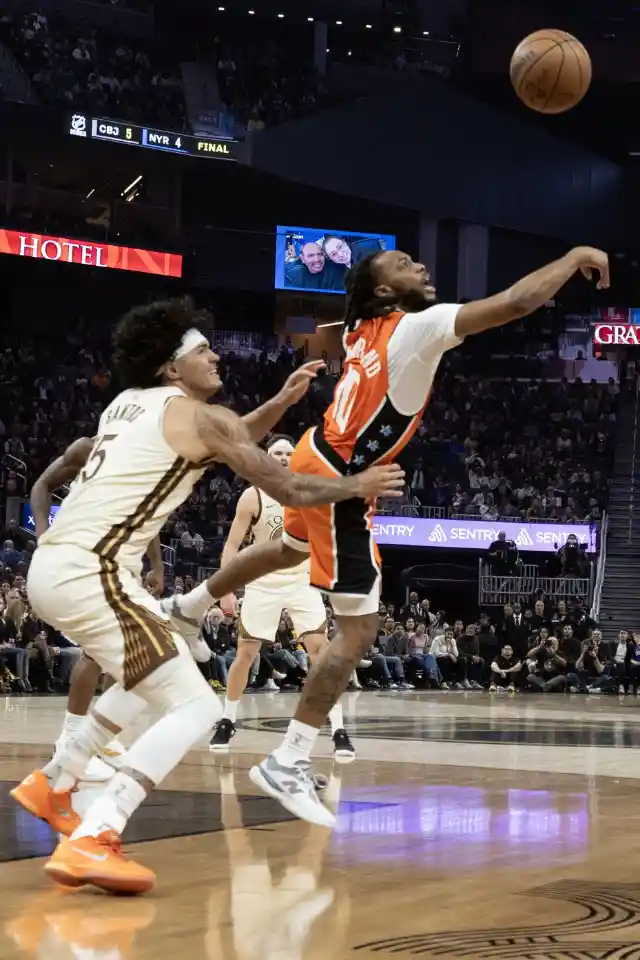 Ty Lue Explains Reasoning Behind Bringing Star Guard Off the Bench