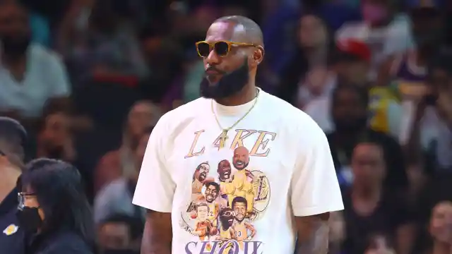 Lakers Superstar Already Injured to Start the Season, Bad Omen