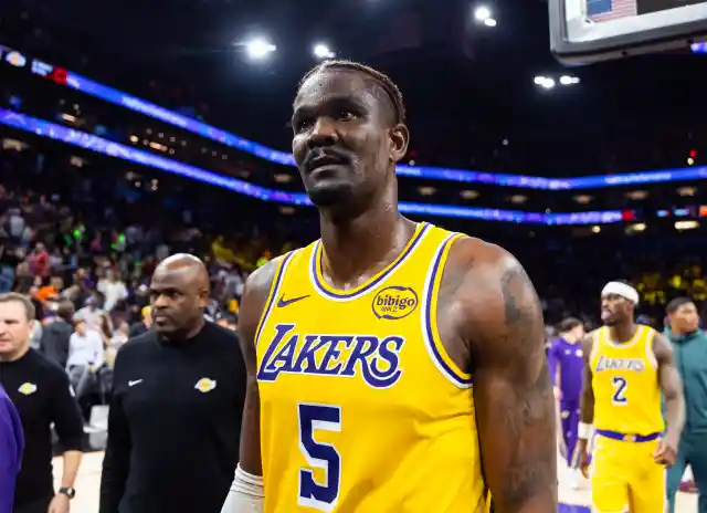 'I Think He's Frustrated'; Lakers Coach JJ Reddick Opens Up On DeAndre Ayton's Recent Play