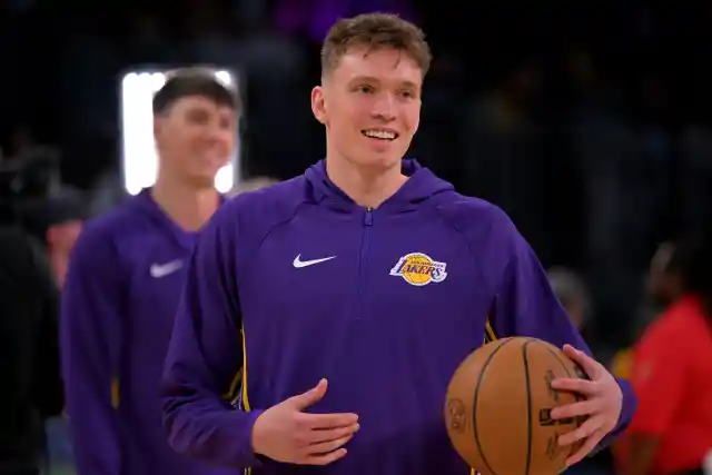 Viral Clip Shows Draymond Green Mercilessly Reminding Dalton Knecht About Getting Traded By Lakers