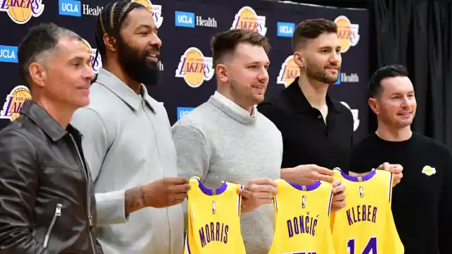 Lakers Role Player Goes Down in Training Camp, Requires MRI