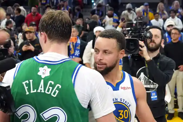 "The League Is In Good Hands": Steph Curry Gives Cooper Flagg His Flowers On Christmas Day