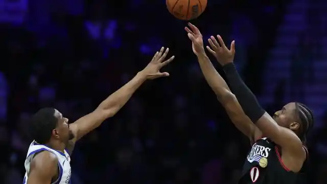 Warriors Face Disastrous Loss in Final Seconds of Philly Game