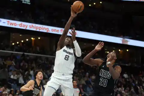 LeBron's Agent Names Who He Believes Lakers Should Trade For