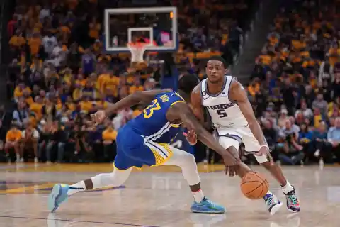 De'Aaron Fox Calls Draymond Green the 'Biggest Complainer in the NBA'
