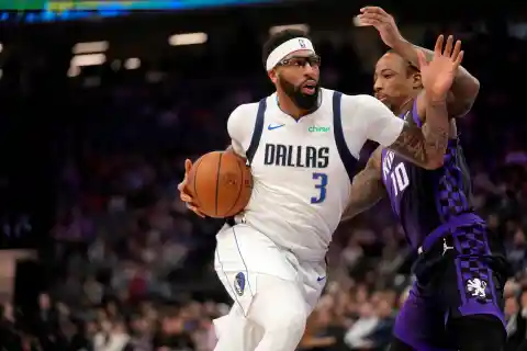 ESPN Provides an Anthony Davis Trade Update