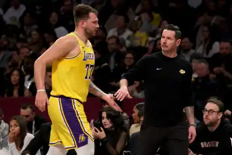 JJ Redick Reveals Brutal Tactics To Help Lakers Get In "Championship Shape"