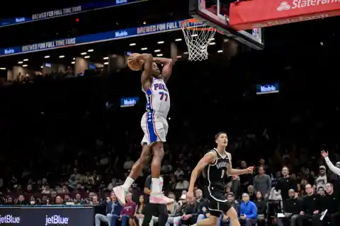 "Am I Still Handsome?": VJ Edgecombe Hilariously Checks Joel Embiid's Eyesight After Tough Collision