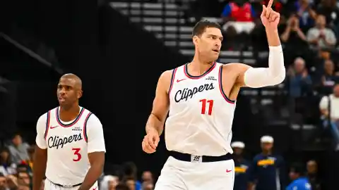 Chris Paul Brought a Surprise Teammate in To Plead His Case to Stay a Clipper