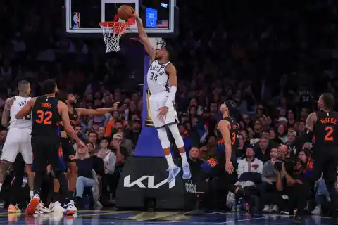 Knicks Trade Idea Lands Team Two Former NBA Champions