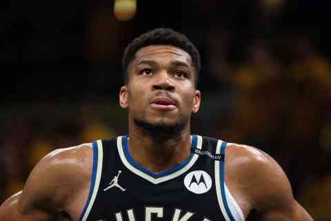 Report: Giannis' Bucks Future Still Not Decided Yet