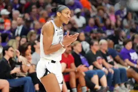 5 WNBA Players Who Could Earn $1 Million Contracts Per Season