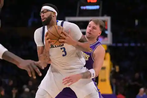 Washington Wizards Grab Anthony Davis