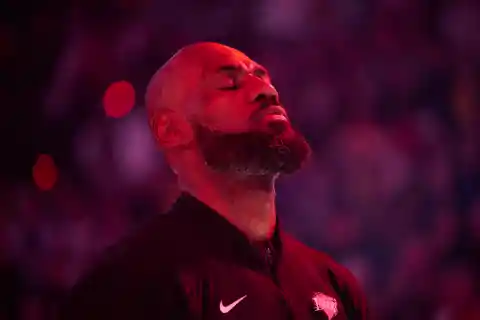 LeBron James Will Not Start The NBA All-Star Game For The First Time