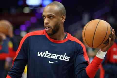 Report: NBA Contenders Waiting To See What Wizards Do With Former All-Star
