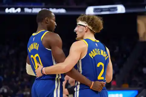 Warriors Pick Up Solid Starting Center in this Bold Trade Idea