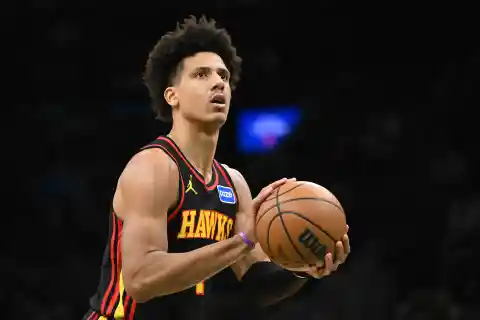 Atlanta Hawks Refusing To Give Up One Young Star In Giannis Trade Talks