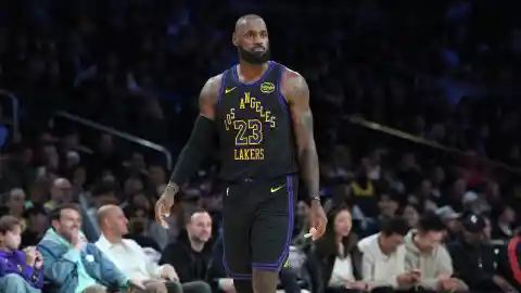 JJ Redick Speaks About Monitoring LeBron's Body and Rest During This Season