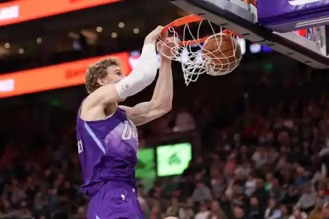 Lauri Markkanen Is Dominating for Team Finland at EuroBasket