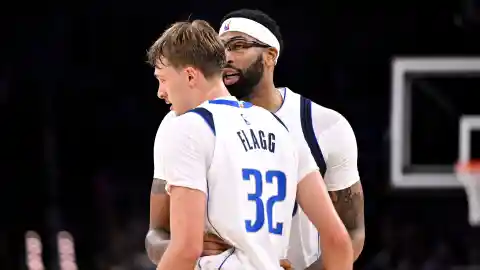 Dallas Rookie Shows Maturity in Quote About Fellow Star Teammate