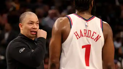 Tyronn Lue Explains New Strategy Around Playing Clippers' Aging Star