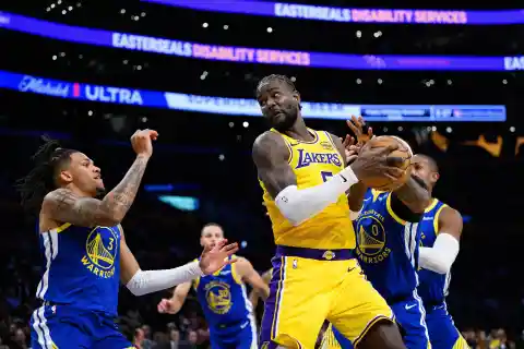 "He Should Be A 20 And 10 Guy Without LeBron": Shaq And Chuck Call Out New Lakers Addition After Opening Night Performance