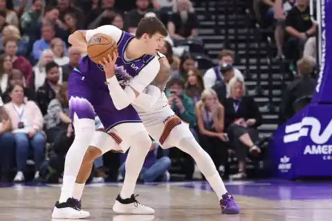 New Report Reveals What Utah Jazz Center Walker Kessler Believes He Is Worth