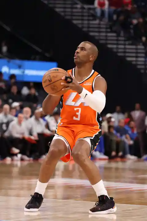 Chris Paul Speaks on Weird Season and Early Retirement