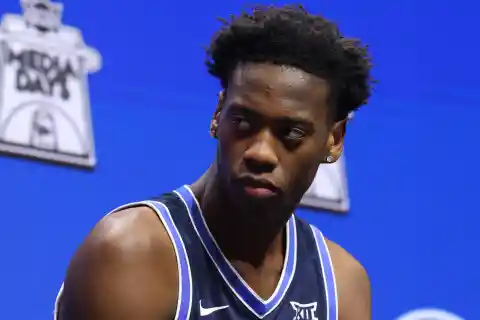 Way Too Early Look At The 2026 Potential Top 10 Draft Picks