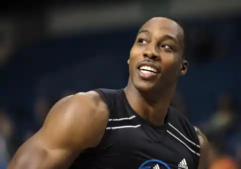 Dwight Howard Officially Announces Retirement