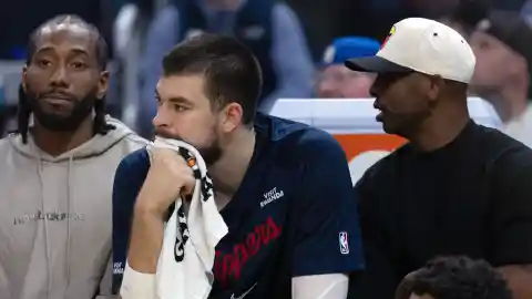 NBA Insider Discusses Chances of Chris Paul's Retirement This Season