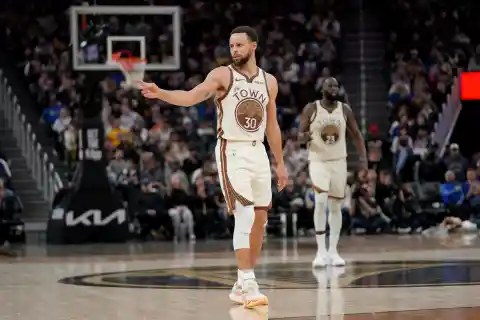 NBA Insider Reveals The Latest On Steph Curry's Injury Situation