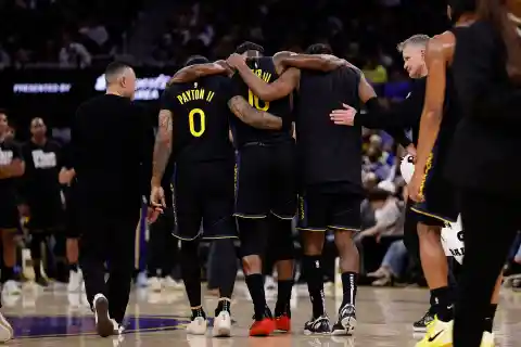 Golden State Warriors Lose Superstar Forward For The Season Following ACL Injury