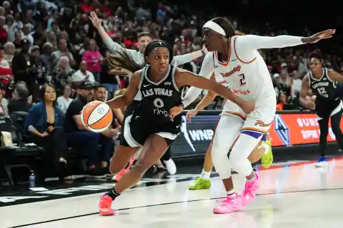 Jackie Young Made WNBA Finals History In Game 2. Can She Win Finals MVP?