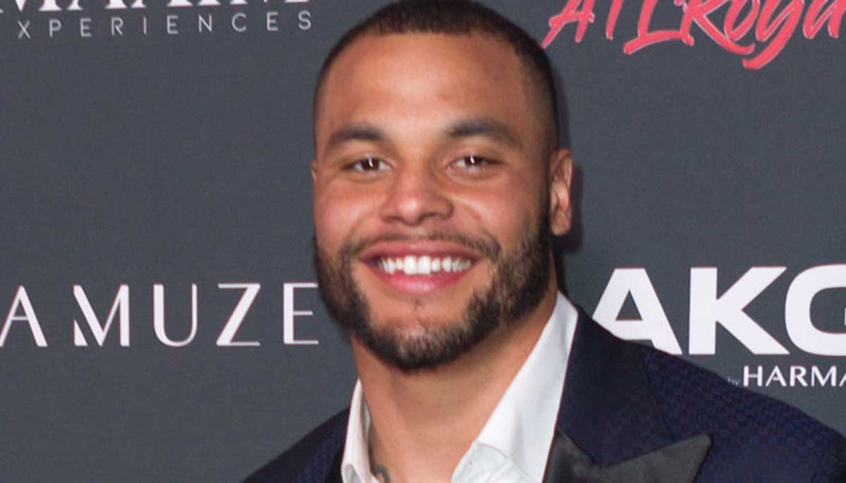 Cowboys Prescott Has Surgery, Irvin Slams Kaepernick Rumors